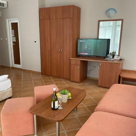Eco Palace 3* Primorsko