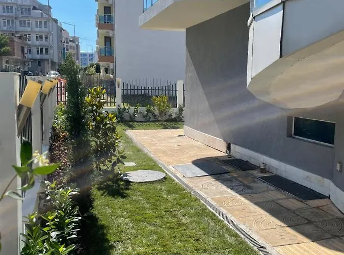 Отель Eco Palace