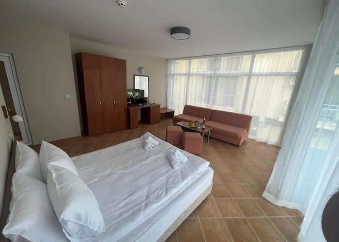 Eco Palace 3* Приморско