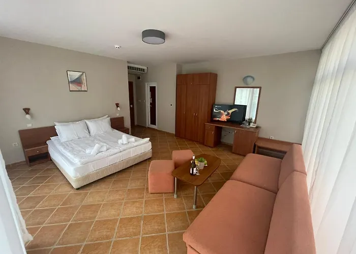 Eco Palace Отель Приморско