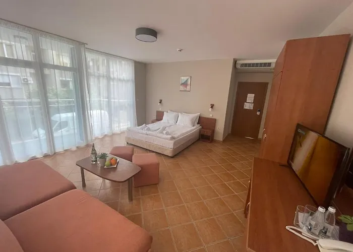 Отель Eco Palace